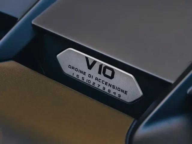 Lamborghini Huracan — Фото автомобиля 15