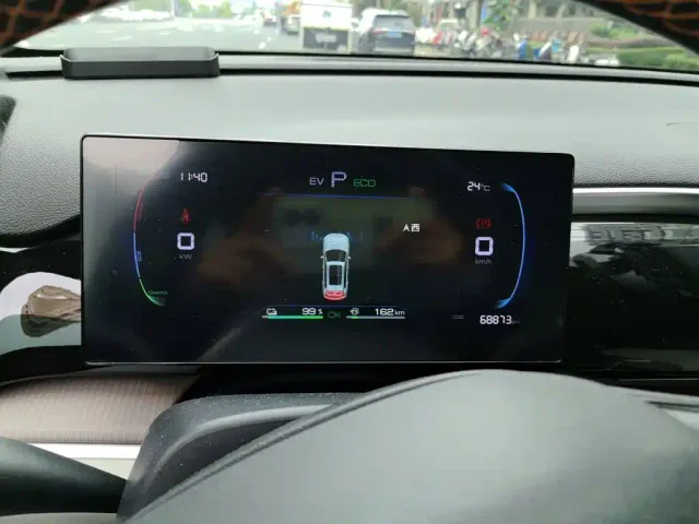 BYD Song Pro — Фото автомобиля 12