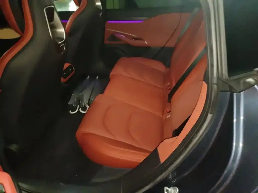 Xiaomi Auto Xiaomi SU7 2024 AWD Extended Range Advanced Smart Driving Max Edition — Фото автомобиля 14