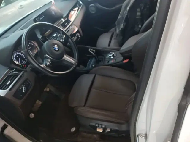 BMW X1 — Фото автомобиля 10