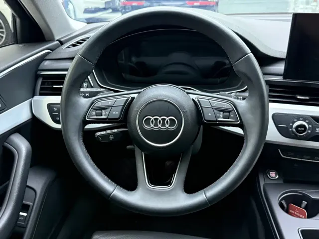 Audi A4L — Фото автомобиля 10