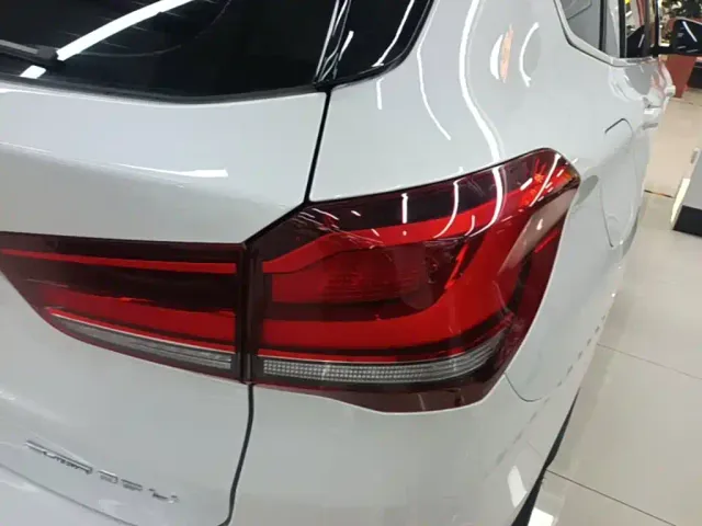 BMW X1 — Фото автомобиля 7