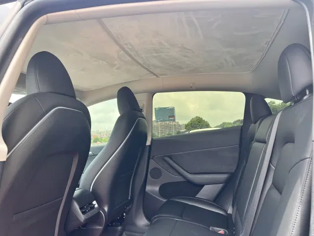 Tesla Model Y — Фото автомобиля 7