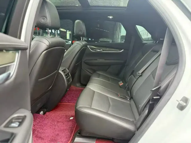 Cadillac XT5 — Фото автомобиля 9