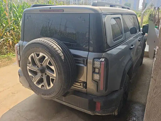 BAIC BJ40 — Фото автомобиля 3