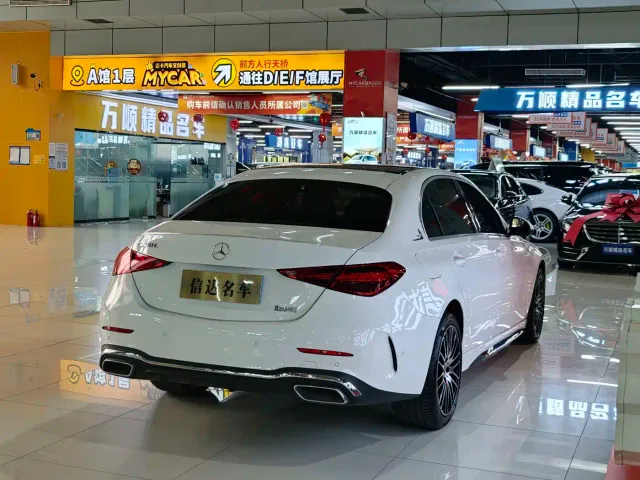 Mercedes-Benz C-Class — Фото автомобиля 23