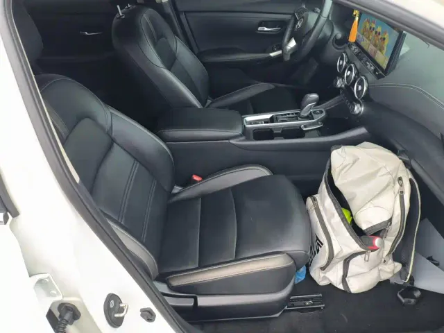 Nissan Sylphy — Фото автомобиля 24