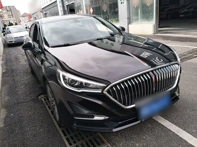 Hongqi H5 — Фото автомобиля 3