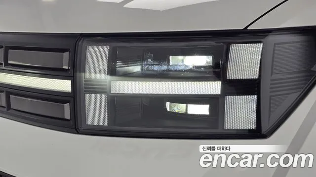 Hyundai Santa Fe MX5 — Фото автомобиля 7