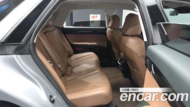 Hyundai Grandeur Grandeur (GN7) — Фото автомобиля 11
