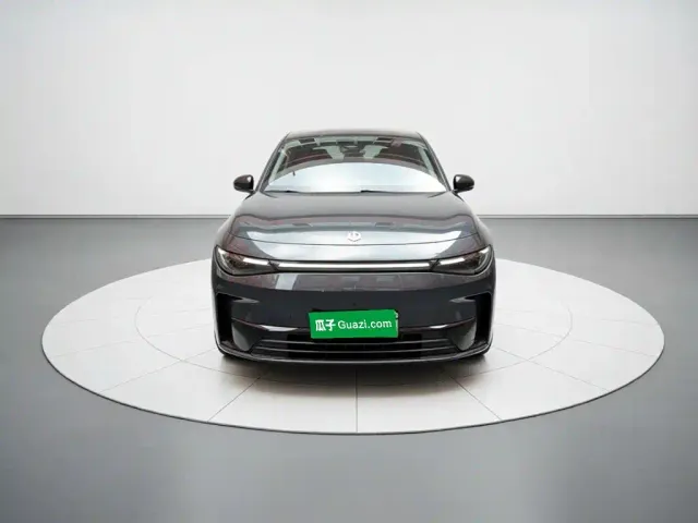 Leapmotor C10 — Фото автомобиля 2