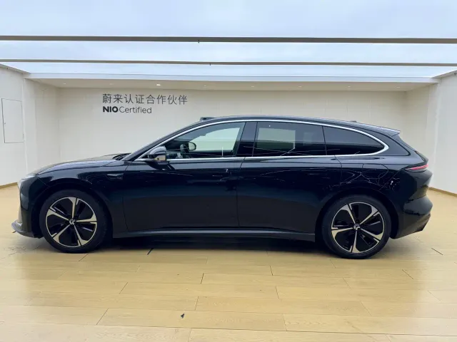 Nio ET5 Touring — Фото автомобиля 5