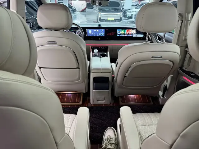 Voyah Dreamer — Фото автомобиля 8