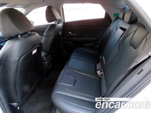 Hyundai Avante — Фото автомобиля 6