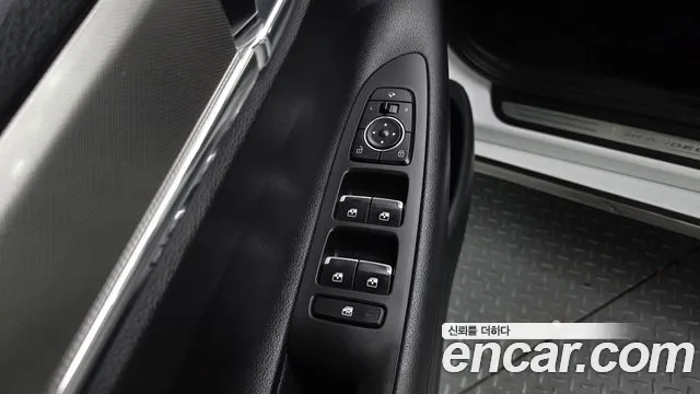 Hyundai Grandeur New — Фото автомобиля 30