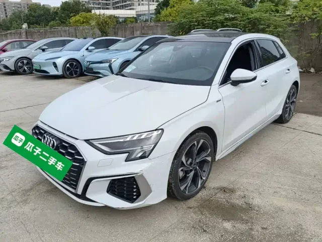Фотография автомобиля — Audi A3