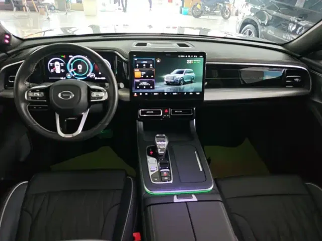 GAC Trumpchi GS8 — Фото автомобиля 9