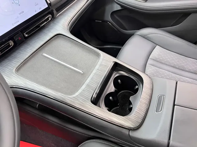 GAC Aion S MAX — Фото автомобиля 26