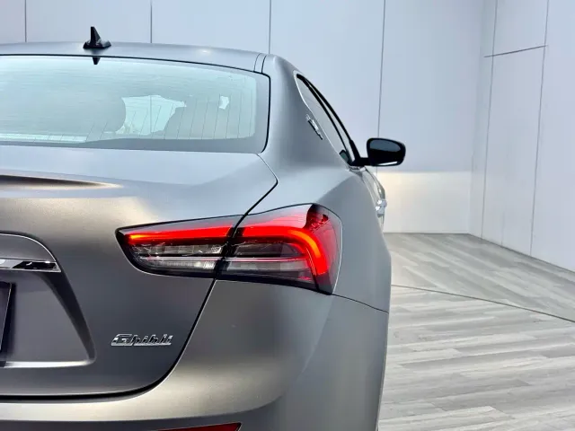 Maserati Ghibli — Фото автомобиля 25