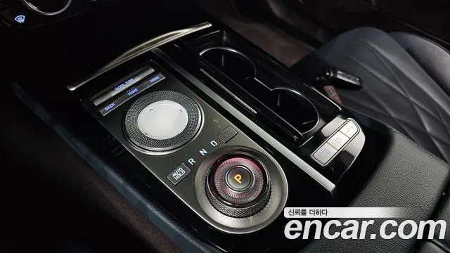 Genesis G80 Бензин 2.5 турбо AWD — Фото автомобиля 6