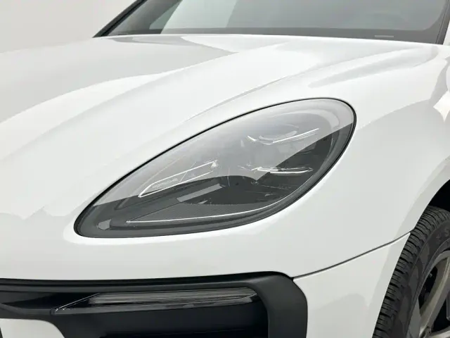 Porsche Macan — Фото автомобиля 21
