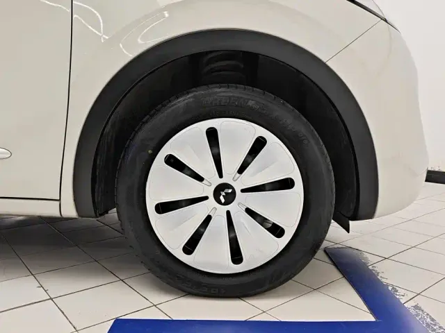 Wuling Bingo — Фото автомобиля 6
