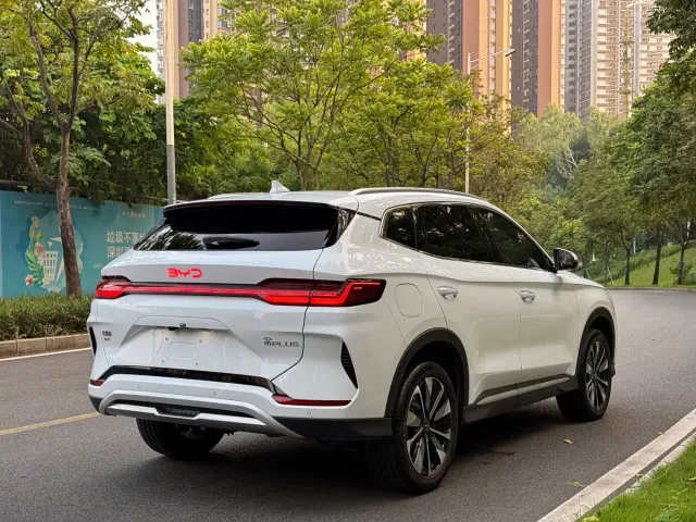 BYD Song PLUS — Фото автомобиля 10