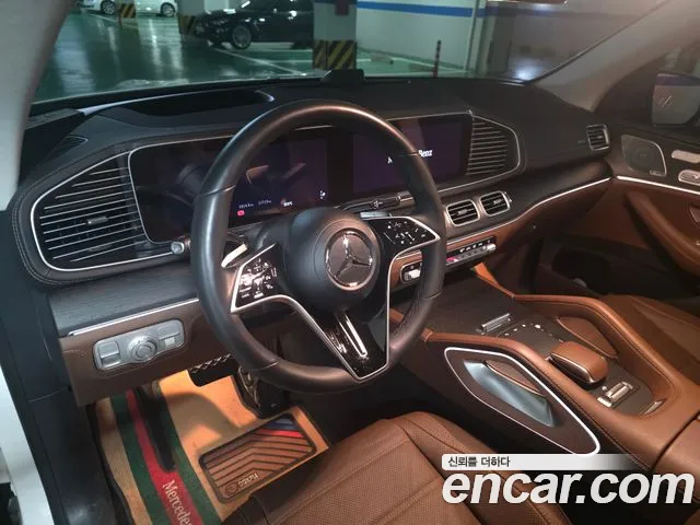 Mercedes-Benz GLE-Class — Фото автомобиля 6
