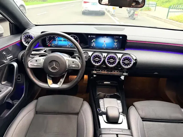 Mercedes-Benz A-Class — Фото автомобиля 7