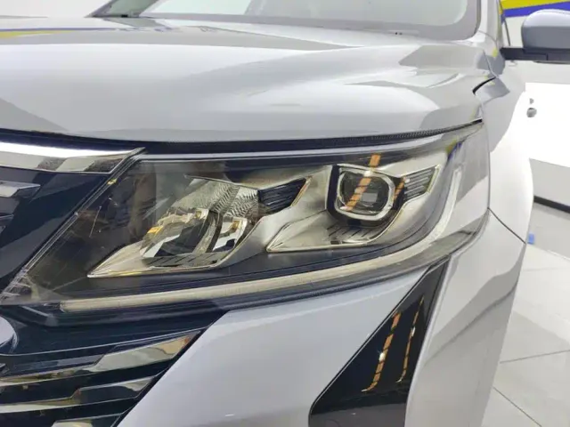 Geely Haoyue PRO — Фото автомобиля 5