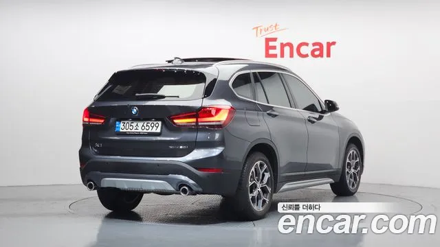 BMW X1 — Фото автомобиля 2