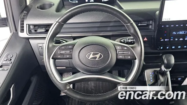 Hyundai Staria — Фото автомобиля 15