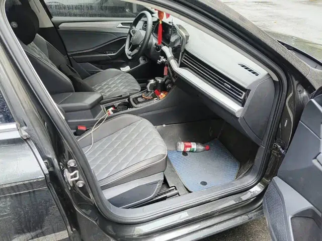 Volkswagen Sagitar — Фото автомобиля 13