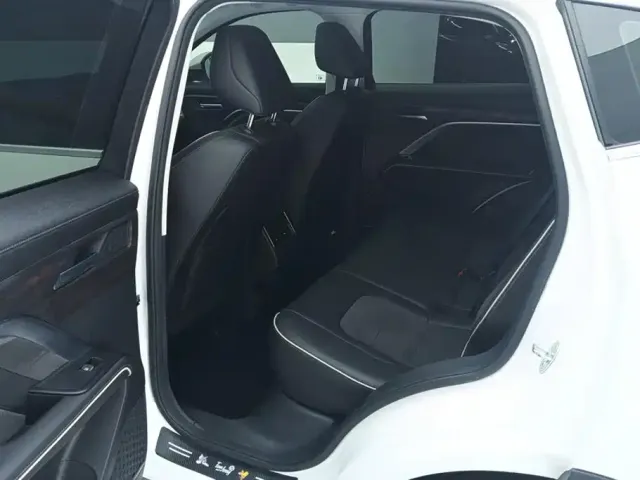 Haval H6 — Фото автомобиля 11