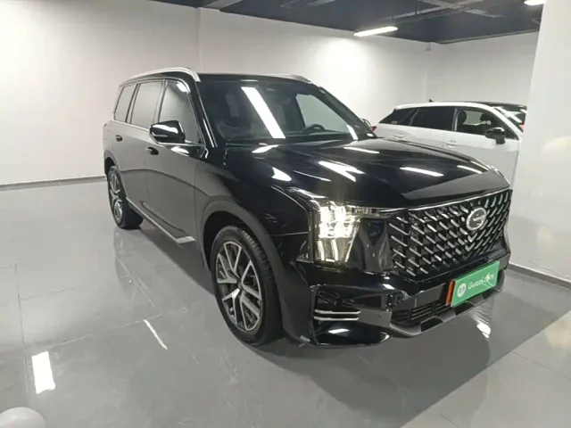 GAC Trumpchi GS8 — Фото автомобиля 3