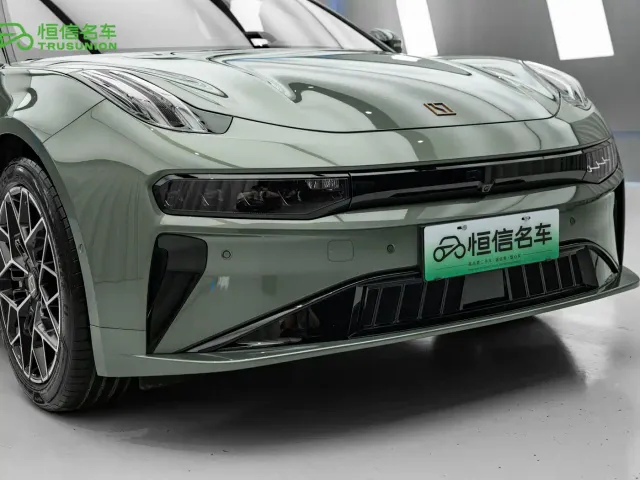 Zeekr 001 — Фото автомобиля 9