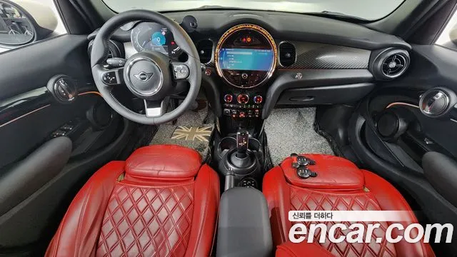 Mini Cooper Cooper 5 дверей Resolute Edition — Фото автомобиля 6
