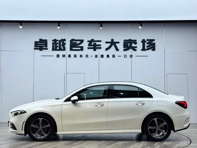 Mercedes-Benz A-Class — Фото автомобиля 4