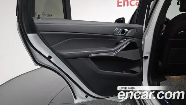 BMW X7 G07 — Фото автомобиля 14