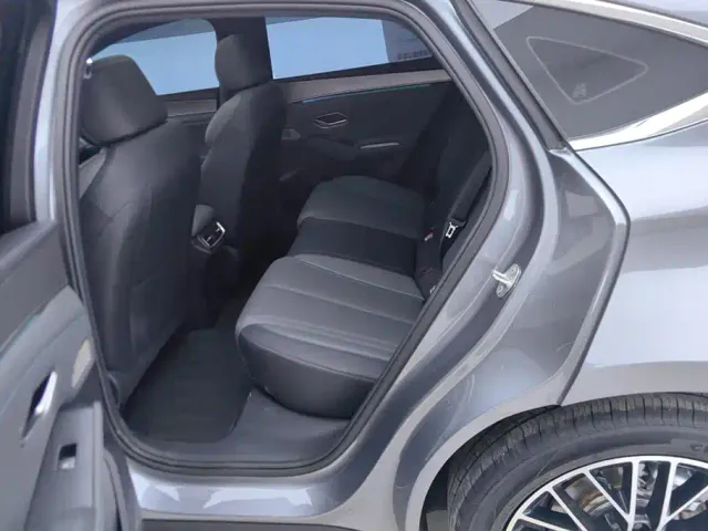 BYD Qin L 2024 DM-i 120KM Excellence Model — Фото автомобиля 11