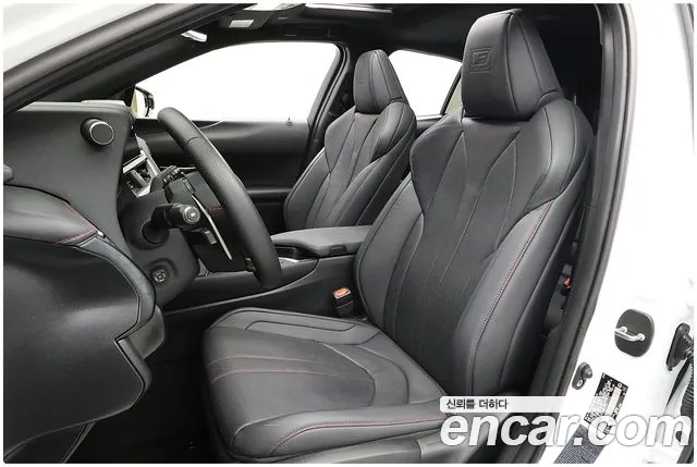 Lexus UX UX250h — Фото автомобиля 10