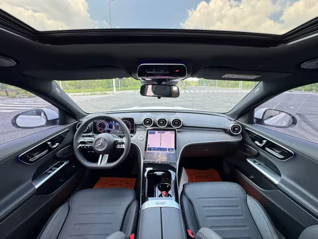 Mercedes-Benz C-Class — Фото автомобиля 10