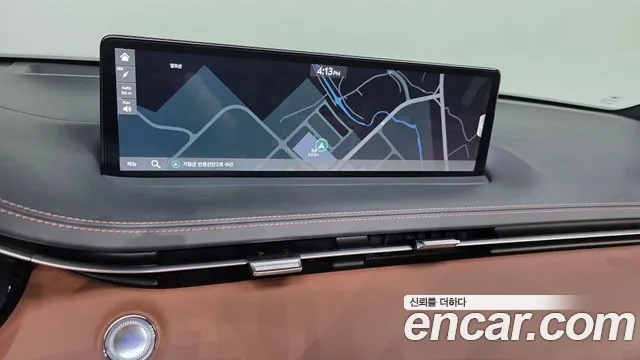 Genesis GV70 — Фото автомобиля 19