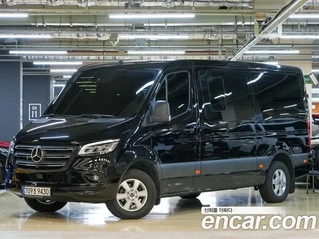 Mercedes-Benz Sprinter — Фото автомобиля 3