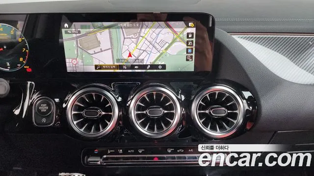 Mercedes-Benz GLA-Class — Фото автомобиля 14