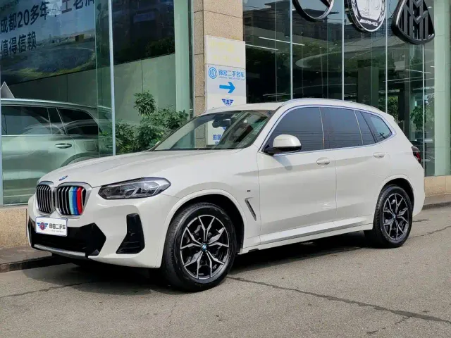Фотография автомобиля — BMW X3