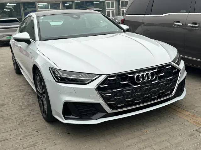 Audi A7 — Фото автомобиля 3
