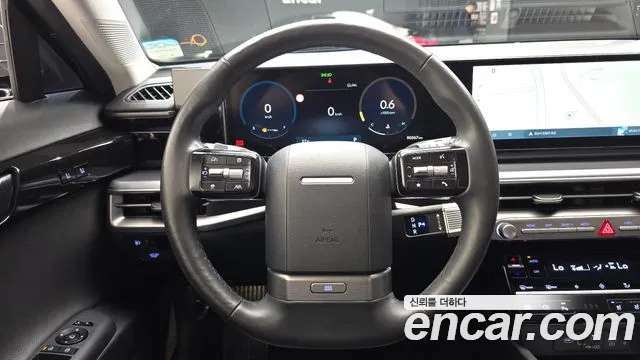 Hyundai Grandeur Grandeur (GN7) 2.5 Бензин 2WD — Фото автомобиля 15