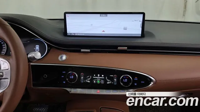 Genesis GV70 — Фото автомобиля 14