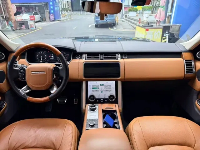Land Rover Range Rover — Фото автомобиля 5